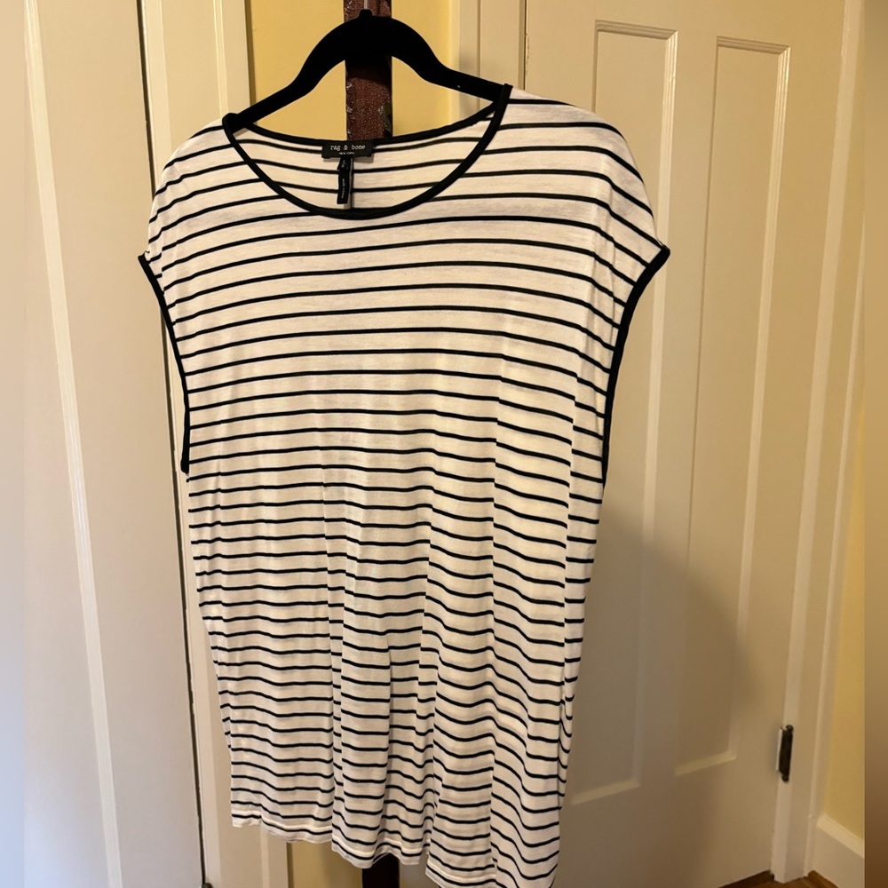 Rag and bone muscle t